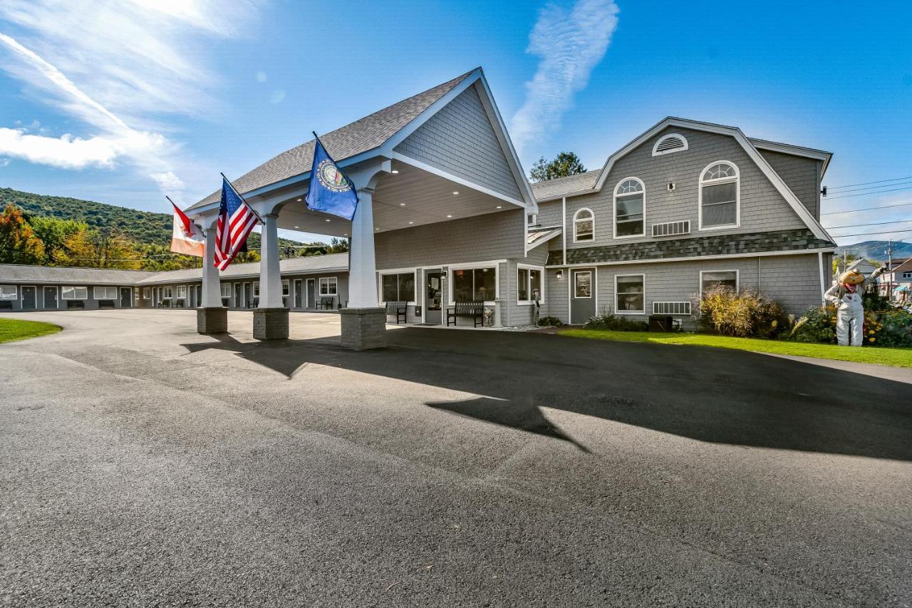 Top Notch Inn Горъм Екстериор снимка